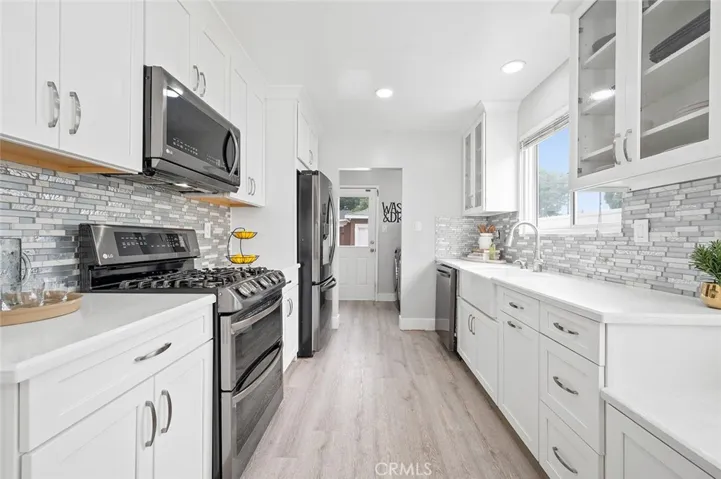 4226 Los Coyotes Diagonal, Lakewood, California 90713