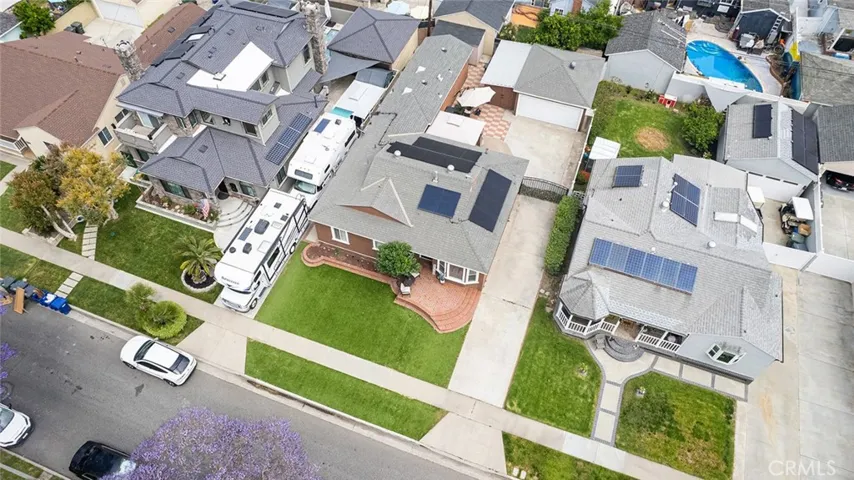 4226 Los Coyotes Diagonal, Lakewood, California 90713