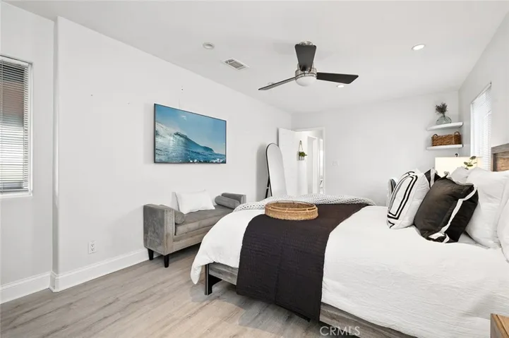 4226 Los Coyotes Diagonal, Lakewood, California 90713