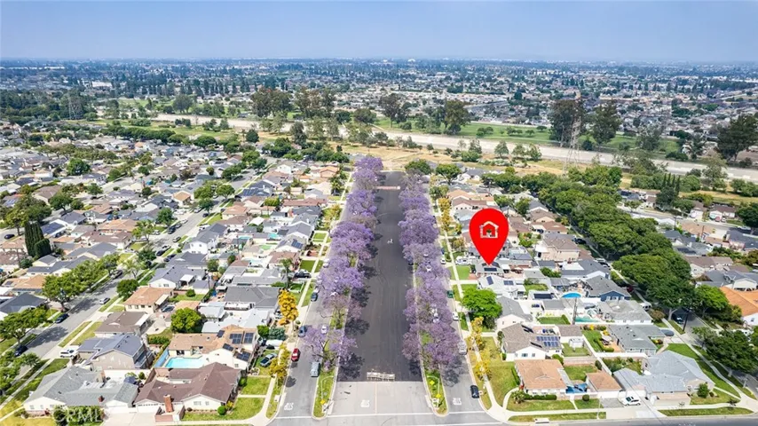 4226 Los Coyotes Diagonal, Lakewood, California 90713