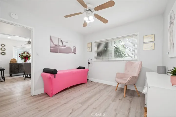 4226 Los Coyotes Diagonal, Lakewood, California 90713