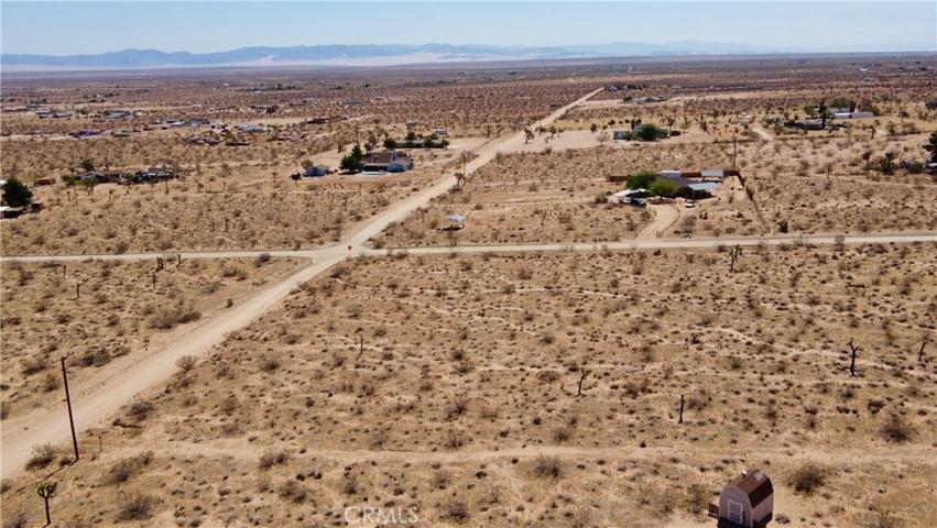 480 Bonita Avenue, Landers, California 92284