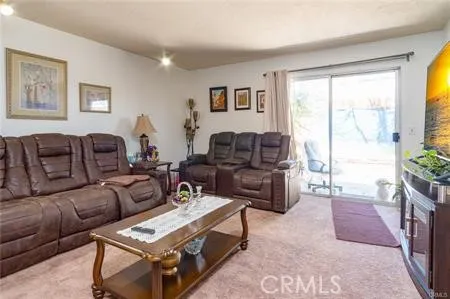 15860 Kasota Road, Apple Valley, California 92307