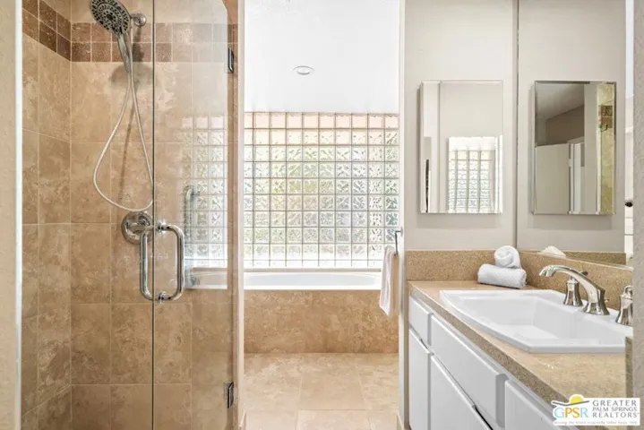 2755 E Sonora Road, Palm Springs, California 92264