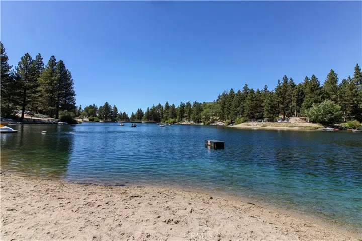 33336 Wild Cherry Drive, Green Valley Lake, California 92341