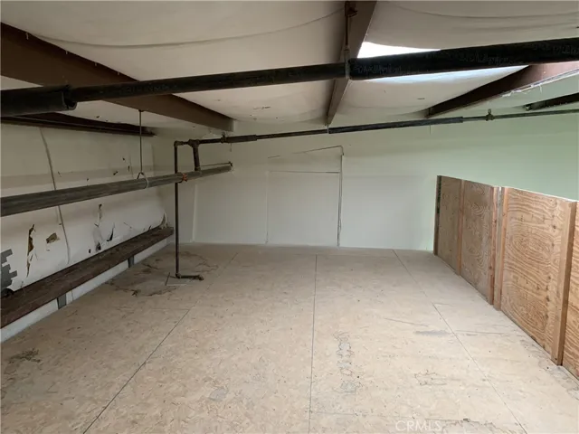 1116 loft area
