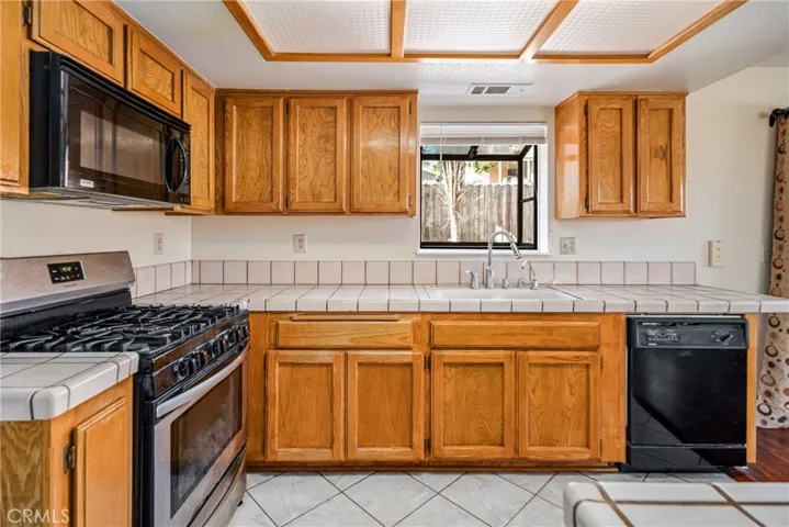 42558 Ranch Club Road, Lake Hughes, California 93532
