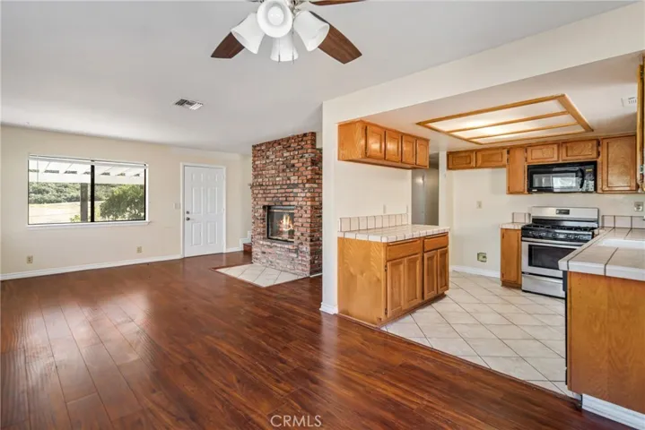 42558 Ranch Club Road, Lake Hughes, California 93532