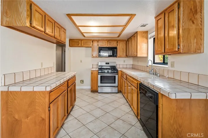 42558 Ranch Club Road, Lake Hughes, California 93532