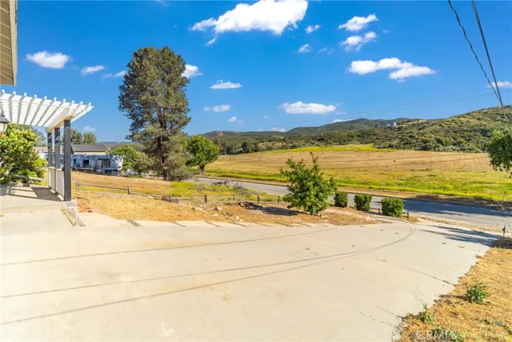 42558 Ranch Club Road, Lake Hughes, California 93532