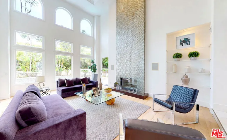 3860 Winford Drive, Tarzana, California 91356