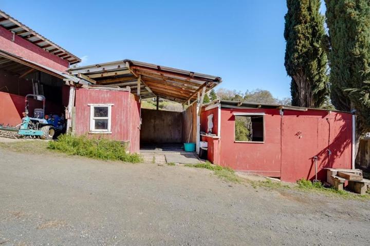 22200 Mount Eden Road, Saratoga, California 95070