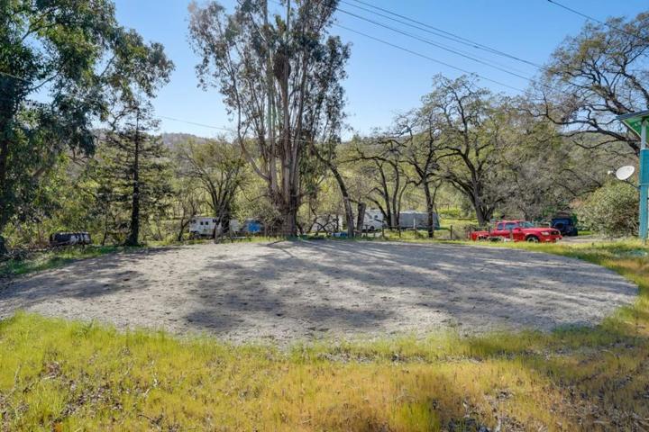 22200 Mount Eden Road, Saratoga, California 95070
