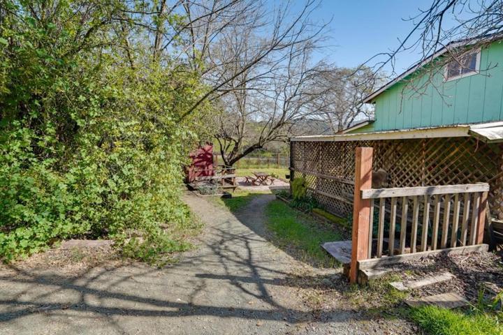 22200 Mount Eden Road, Saratoga, California 95070