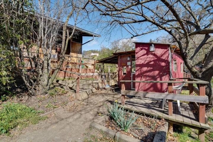 22200 Mount Eden Road, Saratoga, California 95070