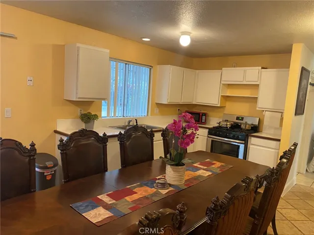 4836 Katrina Place, Palmdale, California 93552