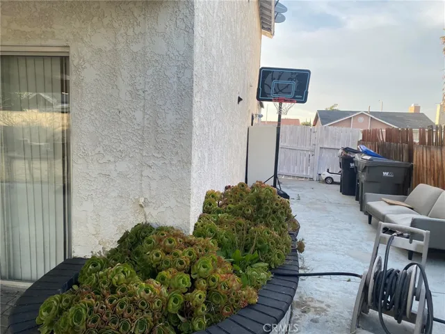 4836 Katrina Place, Palmdale, California 93552