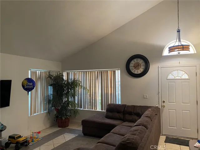 4836 Katrina Place, Palmdale, California 93552