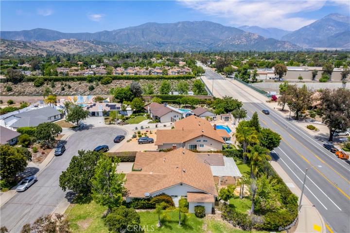 1912 Pembroke Court, Claremont, California 91711