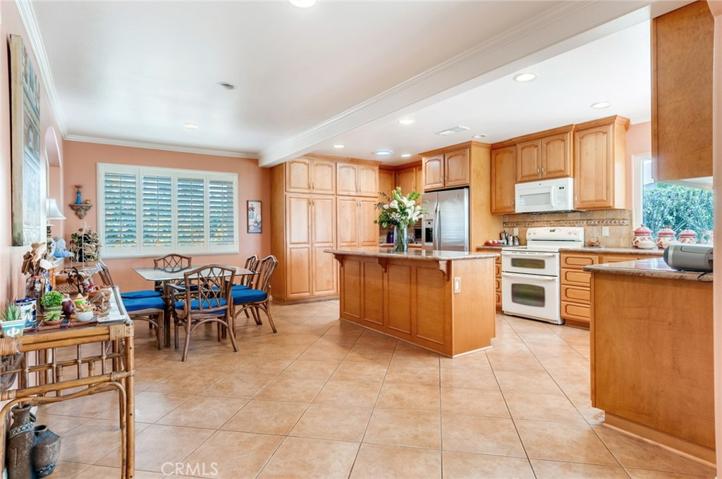 1912 Pembroke Court, Claremont, California 91711