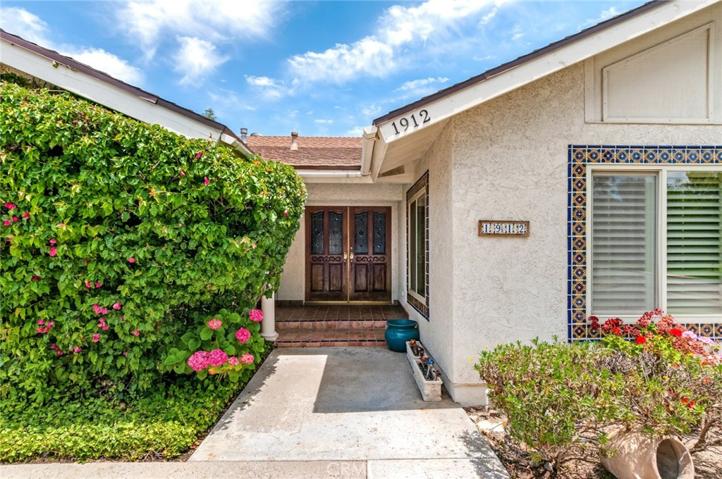 1912 Pembroke Court, Claremont, California 91711