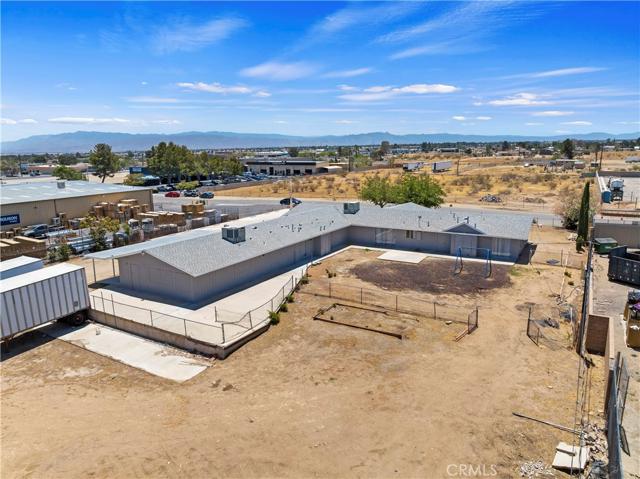 1518 Anacapa Road, Victorville, California 92392
