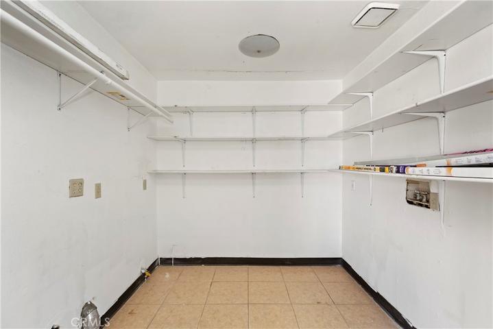 1518 Anacapa Road, Victorville, California 92392