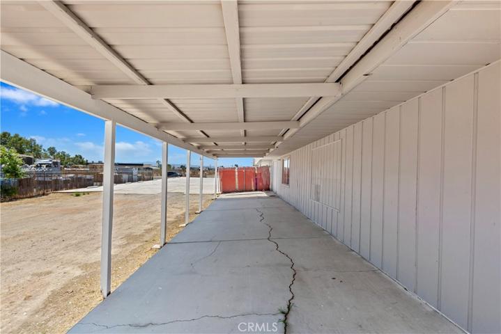 1518 Anacapa Road, Victorville, California 92392