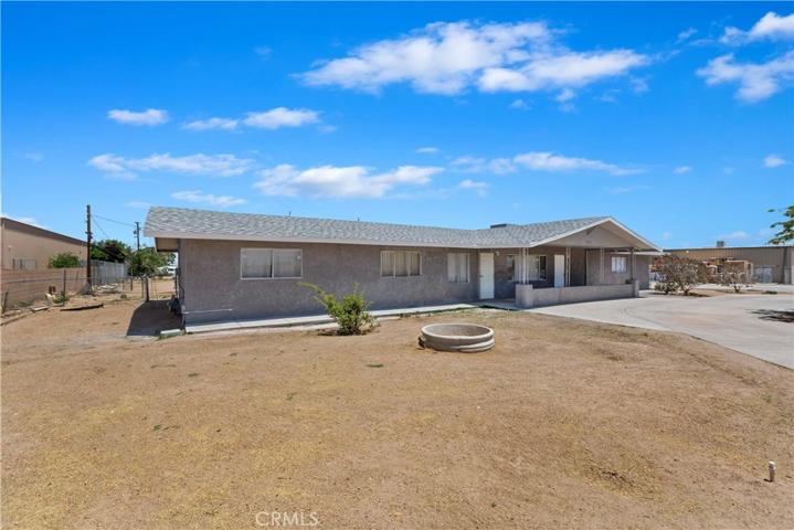 1518 Anacapa Road, Victorville, California 92392