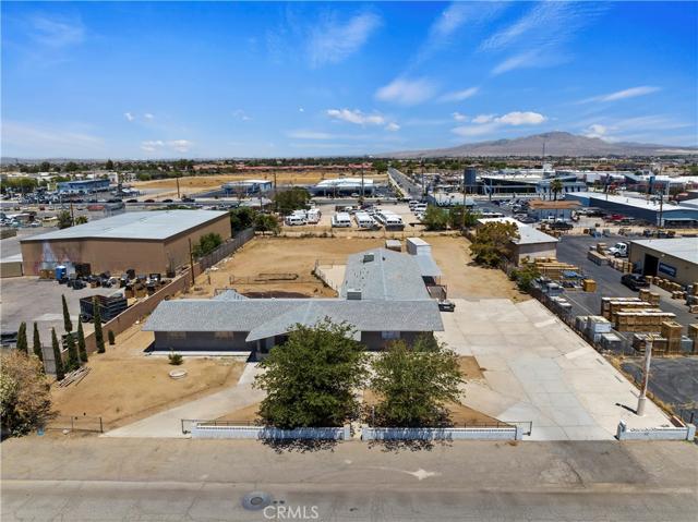 1518 Anacapa Road, Victorville, California 92392