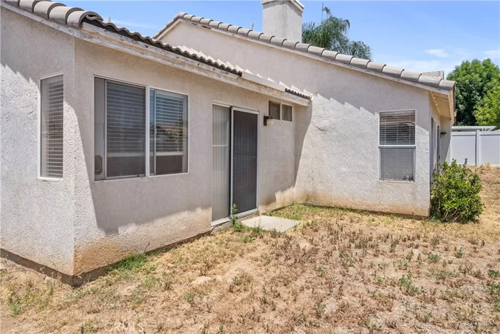 29365 Gold Buckle Road, Highland, California 92346