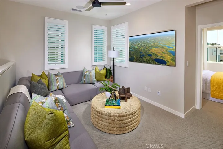 Images and V-tours are of model homes for illustrative purposes only, not actual home listed. Home listed is under construction.