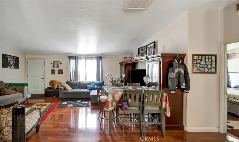 20401 Soledad Canyon Rd Unit 376, Canyon Country, California 91351