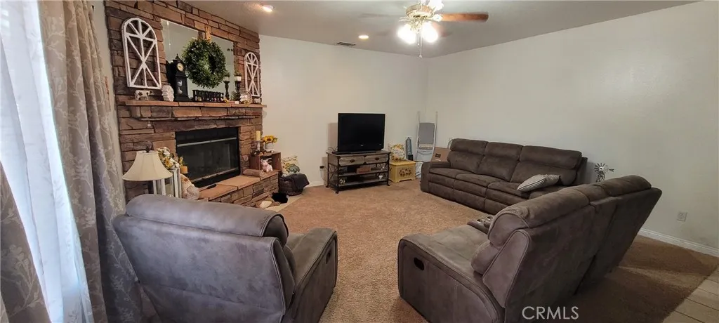 16771 Crockett Avenue, Hesperia, California 92345