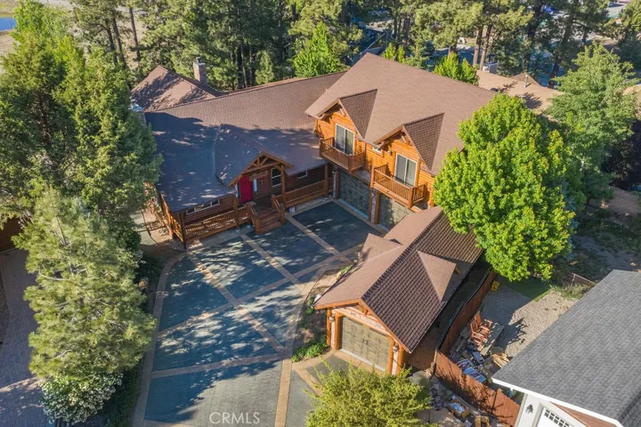 203 Alp Court, Big Bear, California 92315