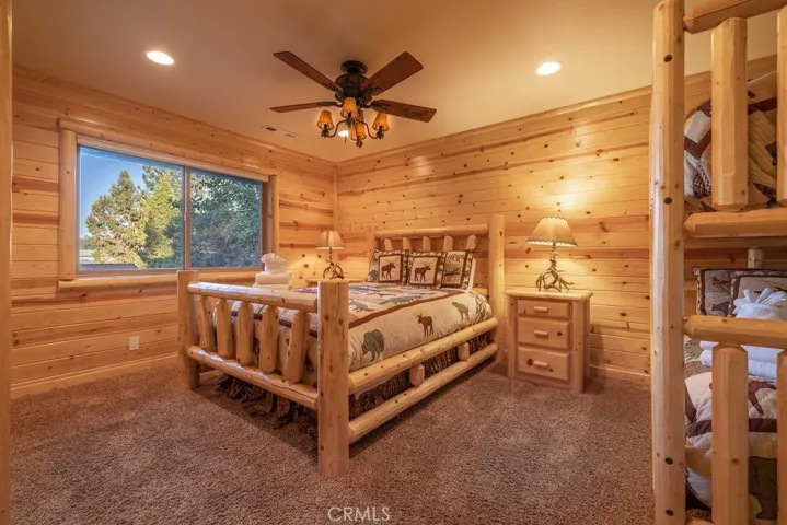 203 Alp Court, Big Bear, California 92315