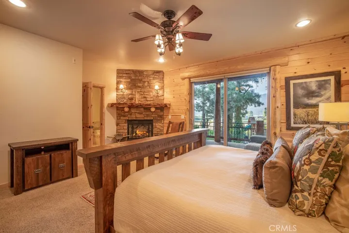 203 Alp Court, Big Bear, California 92315