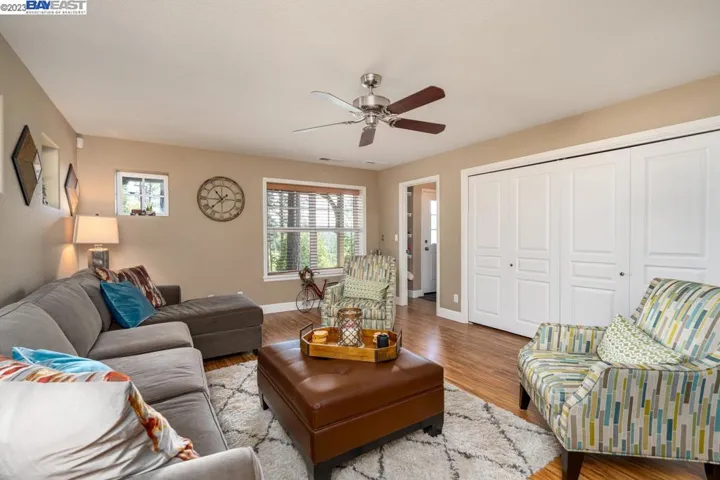 20111 Ridgecrest Way, Groveland, California 95321