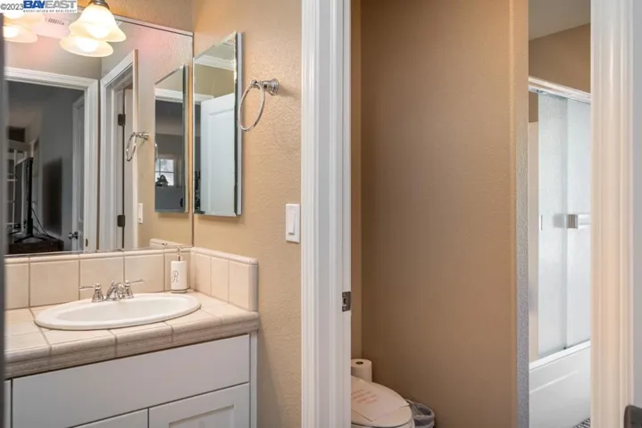20111 Ridgecrest Way, Groveland, California 95321