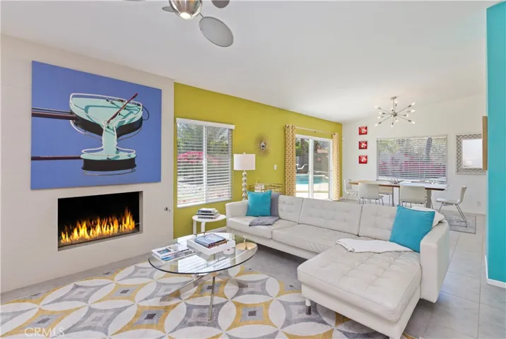 1353 E Del Mar Way, Palm Springs, California 92262