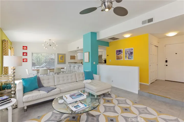 1353 E Del Mar Way, Palm Springs, California 92262
