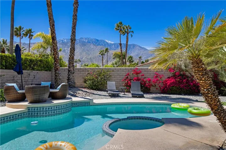 1353 E Del Mar Way, Palm Springs, California 92262