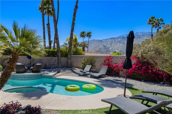 1353 E Del Mar Way, Palm Springs, California 92262