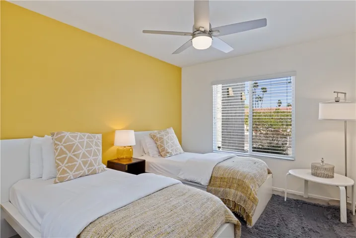 1353 E Del Mar Way, Palm Springs, California 92262