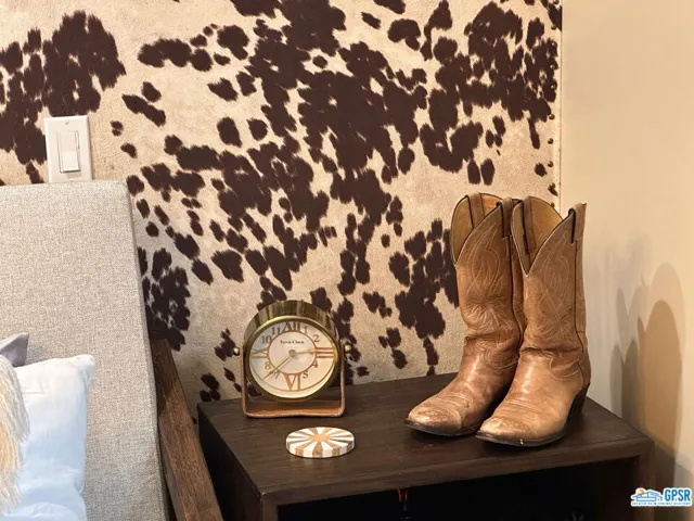 Cowboy Room