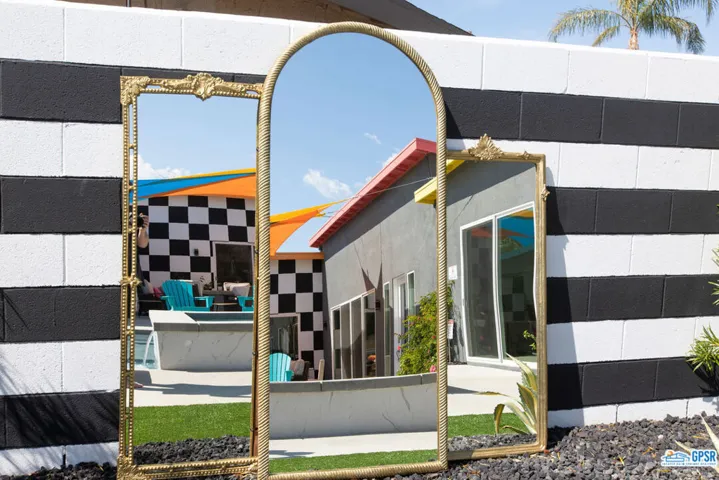 Outdoor Mirrors