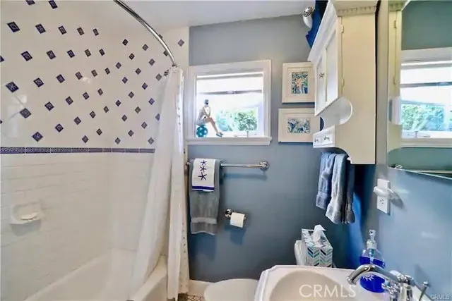 536 Seaview Street, Laguna Beach, California 92651