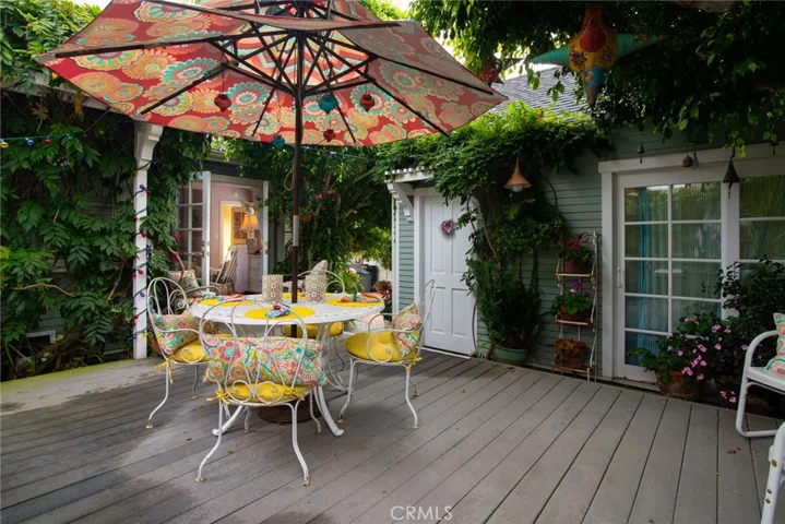 536 Seaview Street, Laguna Beach, California 92651