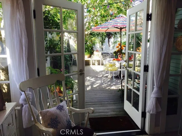 536 Seaview Street, Laguna Beach, California 92651