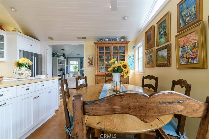 536 Seaview Street, Laguna Beach, California 92651
